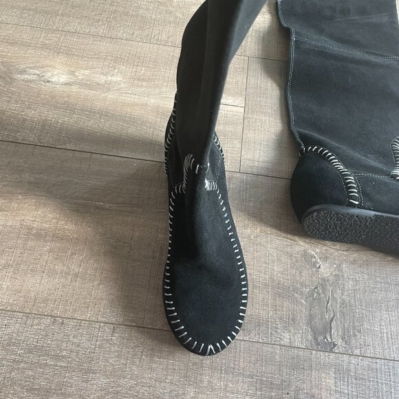 zigi ny suede boots, Size 7, Never Worn, in box - Picture 3 of 3